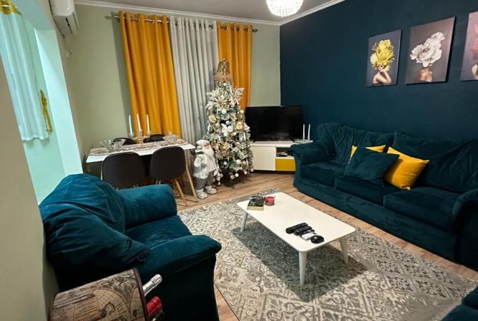 Shtepi ne shitje Apartament ne Tirane, 1+1, Mobilimi E mobiluar, Pagesa 115,000  Euro.