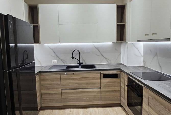 Shtepi ne shitje 3+1 ne Tirane - 320,000 Euro