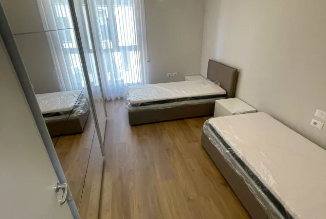 Shtepi me qera Apartament ne Tirane, 2+1, Mobilimi E mobiluar, Pagesa 700  Euro.
