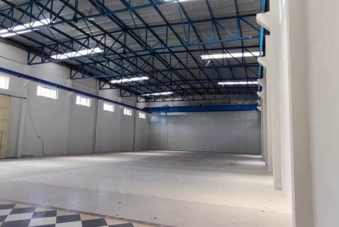 Business Property for Rent 4+1 in Tirana - 4,500 Euro