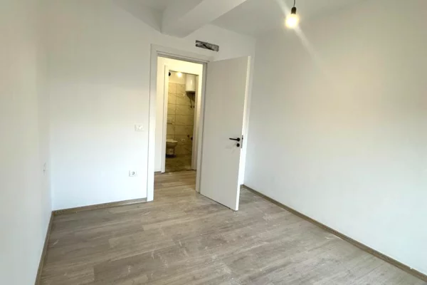 Shtepi ne shitje 2+1 ne Tirane - 183,000 Euro