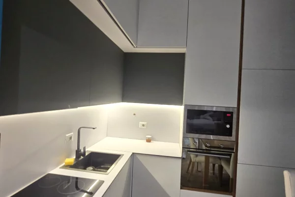 Shtepi me qera 1+1 ne Tirane - 799 Euro