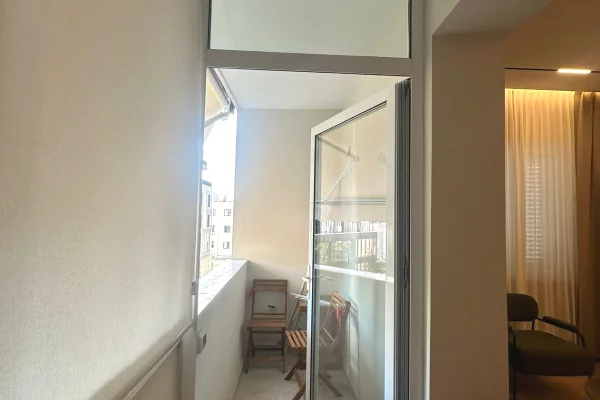 Shtepi me qera 1+1 ne Tirane - 700 Euro