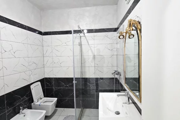 Shtepi me qera 2+1 ne Tirane - 500 Euro