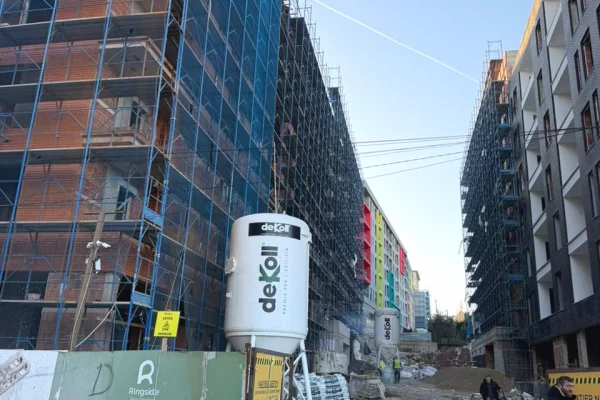 EKSLUZIVE APARTAMENT NE SHITJE 2+1 TE RINGSIDE REZIDENCE PASKUQAN 