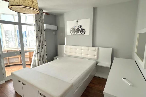 Shtepi me qera Apartament ne Tirane, 2+1, Mobilimi E mobiluar, Pagesa 1,000  Euro.