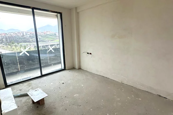 Shtepi ne shitje Apartament ne Tirane, 2+1, Mobilimi Bosh, pa mobiluar, Pagesa 286,279  Euro.