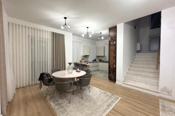 Luxury villas for rent in Tirana 3+1, Furnished