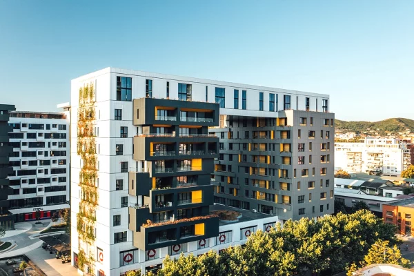 Ambient biznesi ne shitje 1+1 ne Tirane - 140,000 Euro