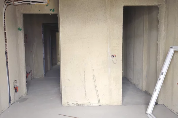 Appartamento in vendita a Tirana 2+1, Vuoto