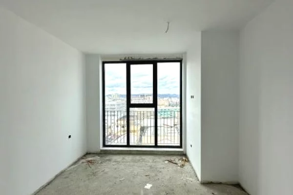 Shtepi ne shitje Apartament ne Tirane, 1+1, Mobilimi Bosh, pa mobiluar, Pagesa 174,999  Euro.