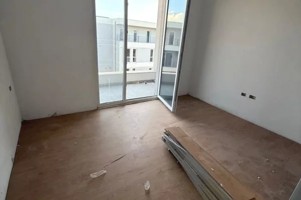 APARTAMENT NE SHITJE 2+1+2 TE UNIVERS CITY 