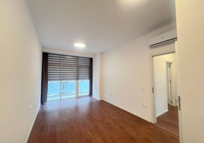 Ambient biznesi me qera 3+1 ne Tirane - 950 Euro