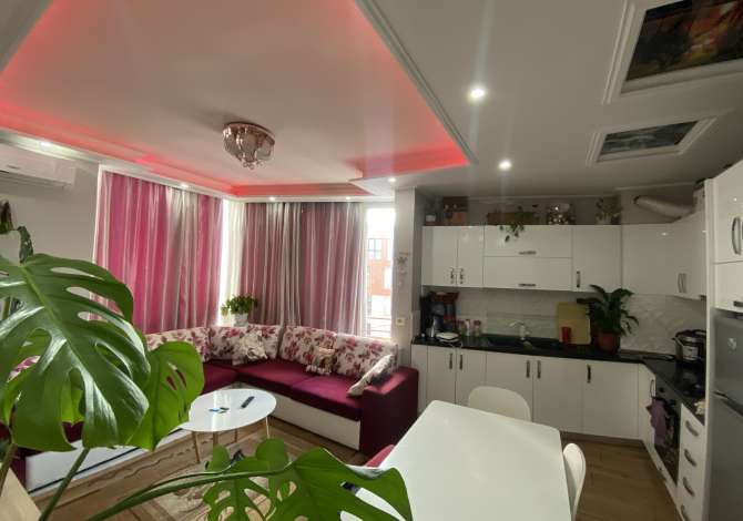 Shtepi ne shitje 2+1 ne Tirane - 100,000 Euro