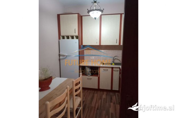 Shtepi me qera 1+1 ne Tirane - 400 Euro