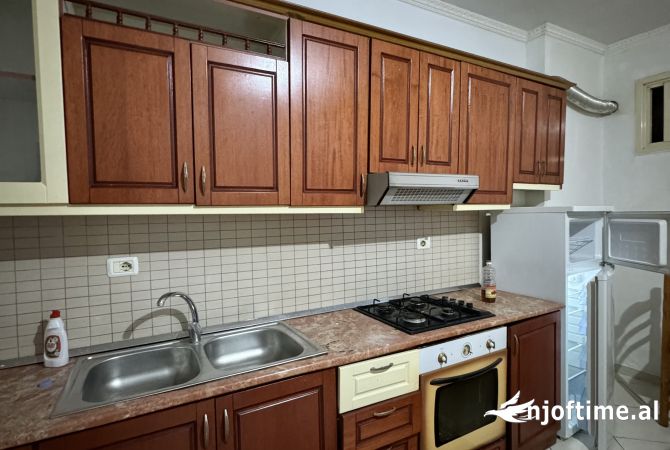 Shtepi me qera 1+1 ne Vlore - 220 Euro