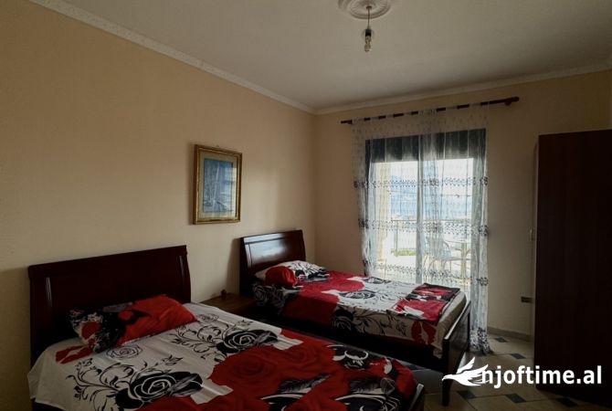 Shtepi me qera 3+1 ne Vlore - 40,000 Leke