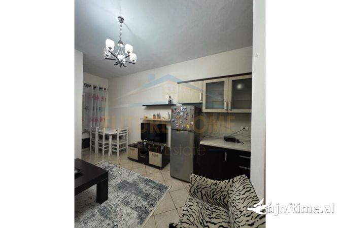 Shtepi me qera 1+1 ne Tirane - 450 Euro