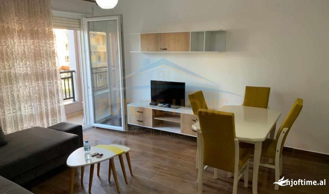 Shtepi me qera Apartament ne Tirane, 1+1, Mobilimi E mobiluar, Pagesa 450  Euro.