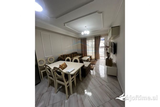 Shtepi me qera 1+1 ne Tirane - 600 Euro