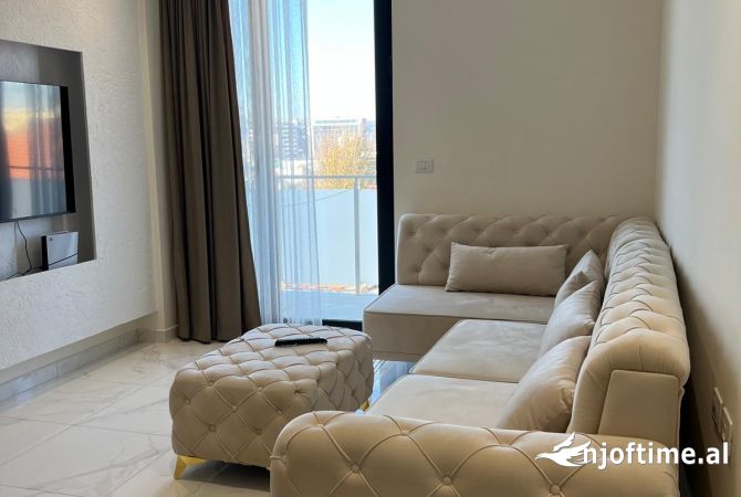 Shtepi me qera 2+1 ne Tirane - 600 Euro