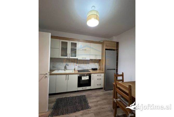 Shtepi ne shitje 1+1 ne Tirane - 105,000 Euro