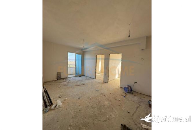 Shtepi ne shitje 2+1 ne Kavaje - 104,000 Euro