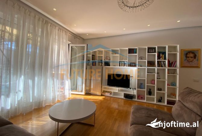 Shtepi ne shitje 2+1 ne Tirane - 240,000 Euro