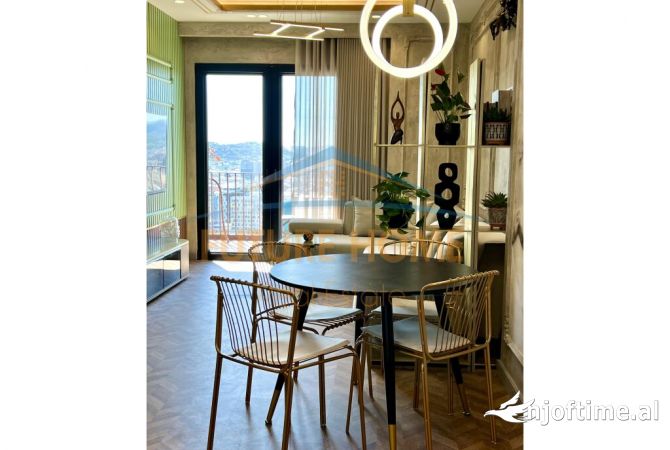 Shtepi me qera Apartament ne Tirane, 1+1, Mobilimi E mobiluar, Pagesa 1,000  Euro.