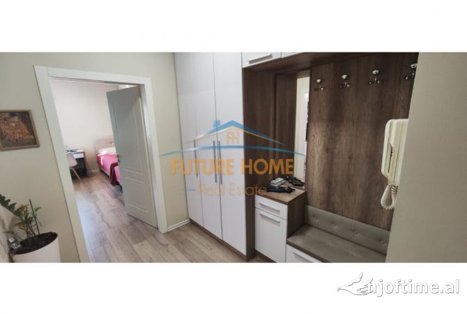 Shtepi ne shitje Apartament ne Tirane, 2+1, Mobilimi E mobiluar, Pagesa 207,000  Euro.