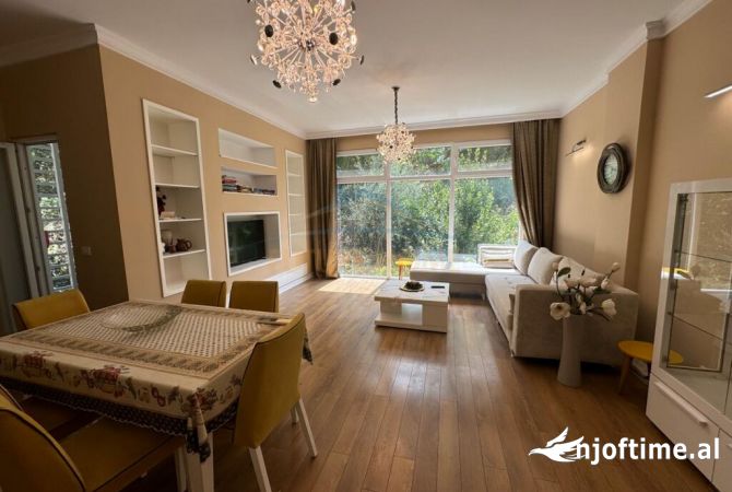 Shtepi me qera 2+1 ne Tirane - 850 Euro