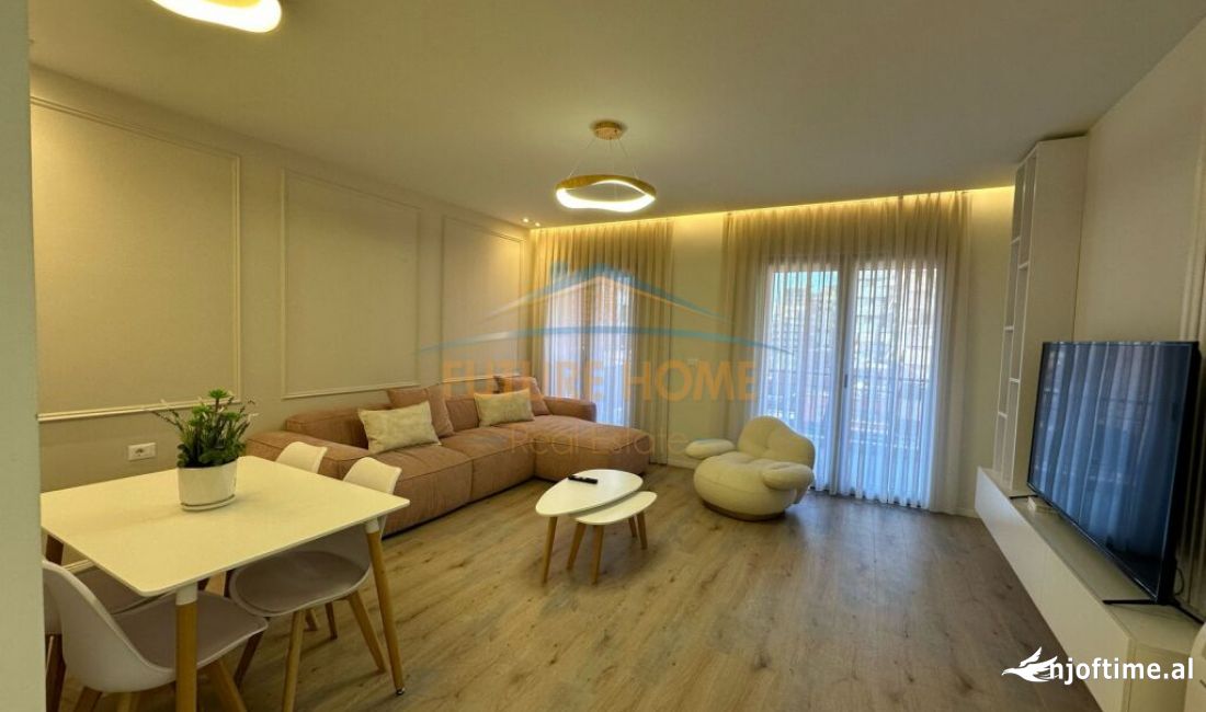 Shtepi me qera Apartament ne Tirane, 2+1, Mobilimi E mobiluar, Pagesa 1,350  Euro.