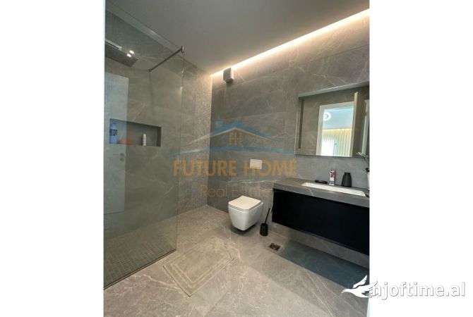 Shtepi me qera Apartament ne Tirane, 2+1, Mobilimi E mobiluar, Pagesa 1,350  Euro.