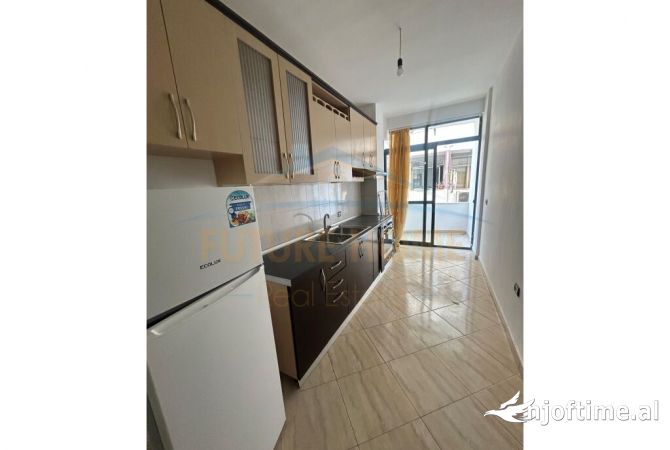 Shtepi ne shitje 2+1 ne Tirane - 80,000 Euro