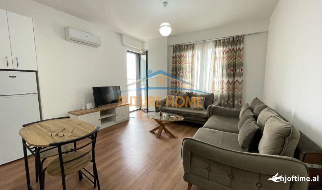 Shtepi me qera Apartament ne Tirane, 1+1, Mobilimi E mobiluar, Pagesa 550  Euro.