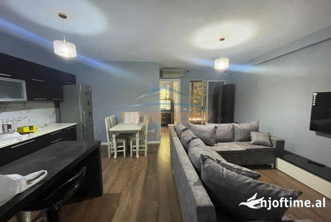 Shtepi ne shitje 2+1 ne Tirane - 150,000 Euro