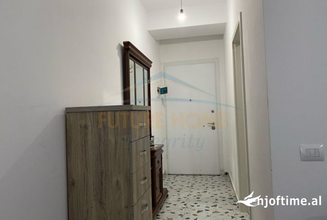 Shtepi me qera Apartament ne Tirane, 2+1, Mobilimi E mobiluar, Pagesa 400  Euro.