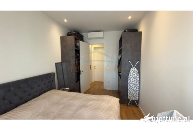 Shtepi me qera Apartament ne Tirane, 1+1, Mobilimi E mobiluar, Pagesa 750  Euro.