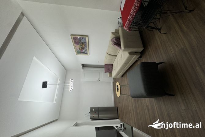 Shtepi ne shitje 1+1 ne Tirane - 82,000 Euro