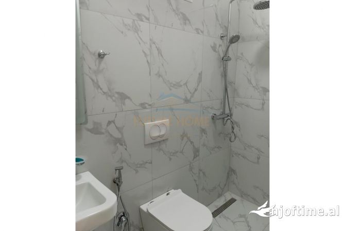 Shtepi me qera Apartament ne Tirane, 2+1, Mobilimi E mobiluar, Pagesa 600  Euro.
