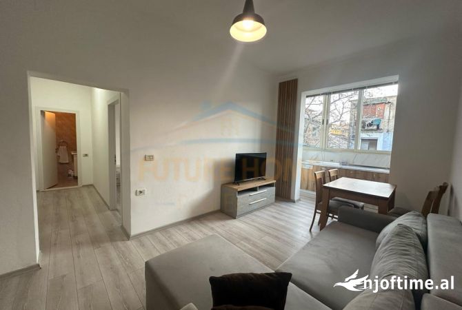 Shtepi ne shitje Apartament ne Tirane, 1+1, Mobilimi E mobiluar, Pagesa 130,000  Euro.