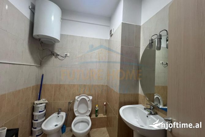 Shtepi me qera Apartament ne Tirane, 2+1, Mobilimi E mobiluar, Pagesa 450  Euro.