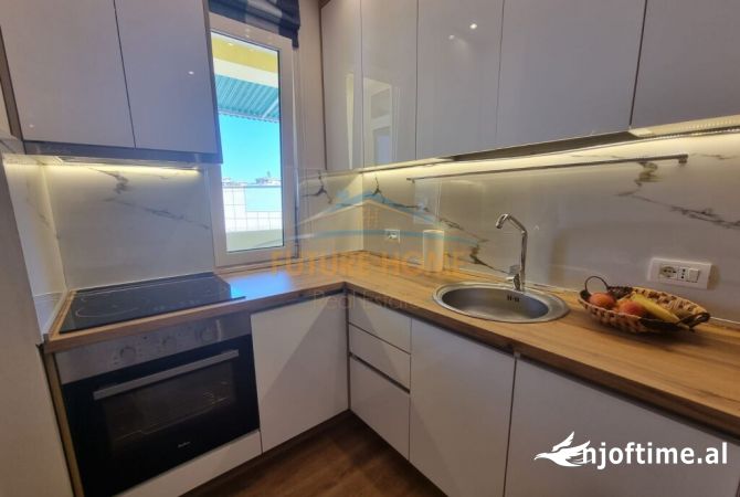 Shtepi me qera Apartament ne Tirane, 1+1, Mobilimi E mobiluar, Pagesa 600  Euro.