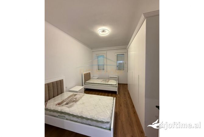 Shtepi me qera 2+1 ne Tirane - 500 Euro