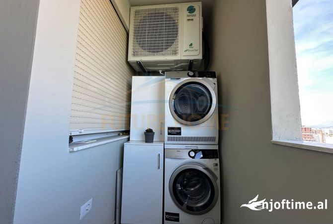 Shtepi ne shitje Apartament ne Tirane, 2+1, Mobilimi E mobiluar, Pagesa 165,000  Euro.