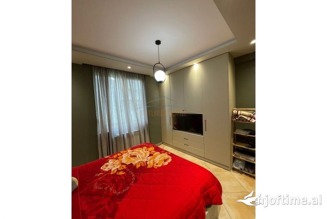 Apartment for sale in Tirana 1+1, Furnished
