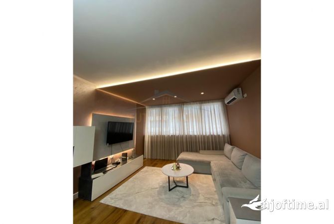 Casa in vendita 3+1 a Tirana - 248,000 Euro