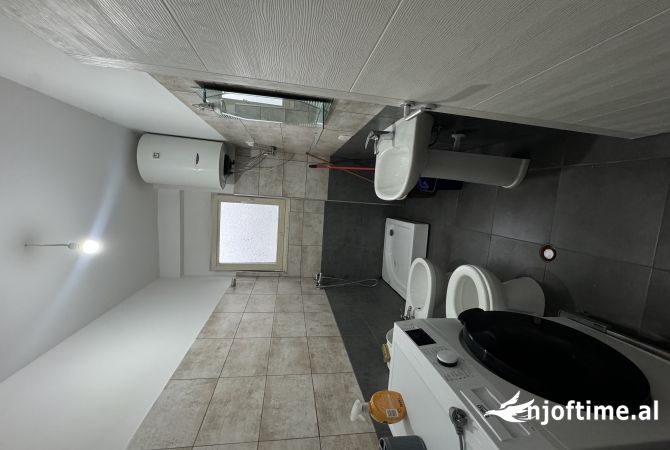 Shtepi ne shitje 2+1 ne Tirane - 110,000 Euro