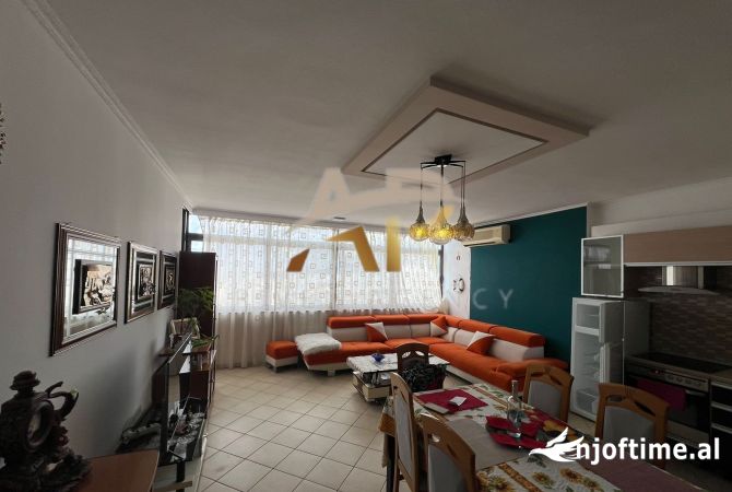 Shtepi me qera 3+1 ne Tirane - 800 Euro