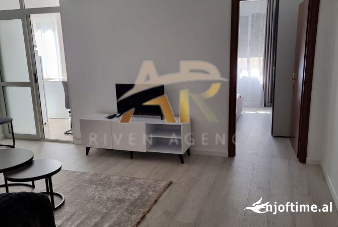 Shtepi me qera 1+1 ne Tirane - 630 Euro